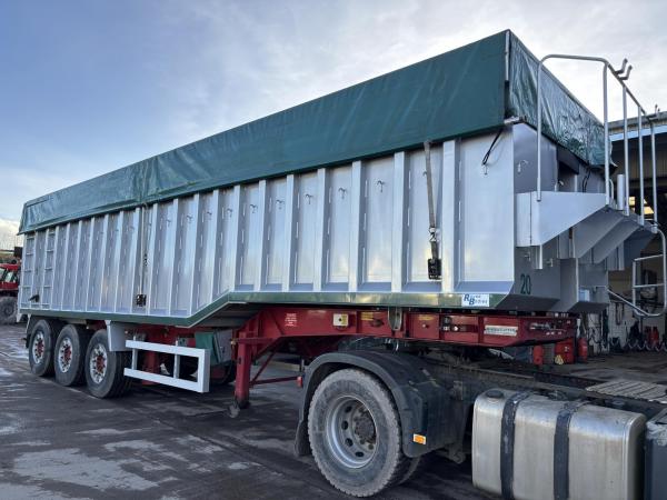 Weightlifter Tri-Axle Bulker Trailer